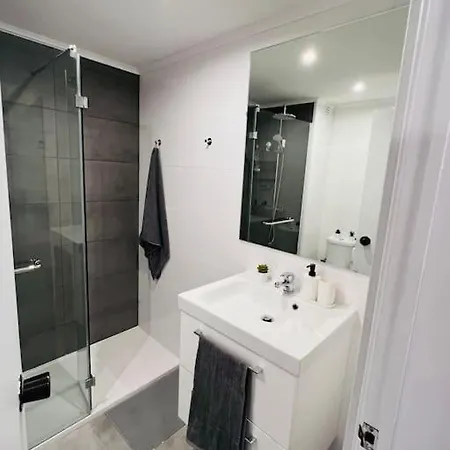 Oura Strip Studio Flat Daire *