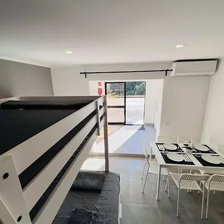 Daire Oura Strip Studio Flat *